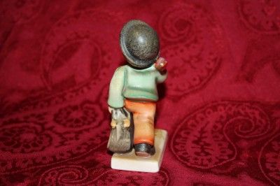 Hummel Goebel TMK 2 #11 Merry Wanderer Figurine 4 INches Excellent 